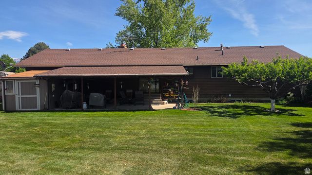 1784 W 4500 S, Roy, UT 84067