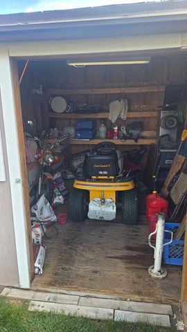 1784 W 4500 S, Roy, UT 84067