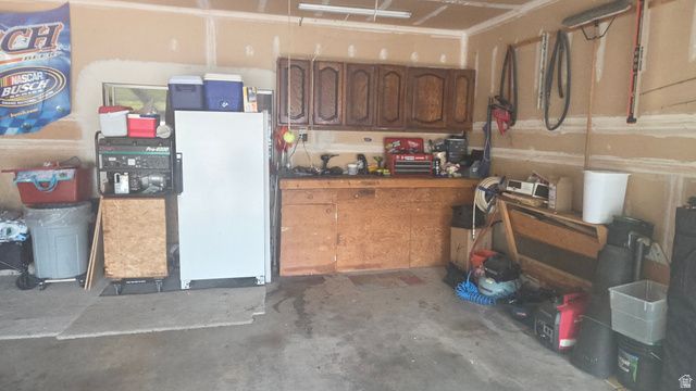 1784 W 4500 S, Roy, UT 84067