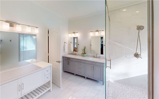 15046 Beacon Ridge Drive, Seneca, SC 29678