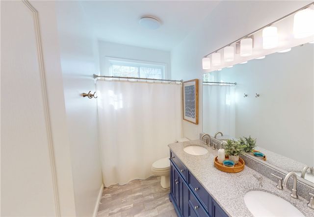 15046 Beacon Ridge Drive, Seneca, SC 29678