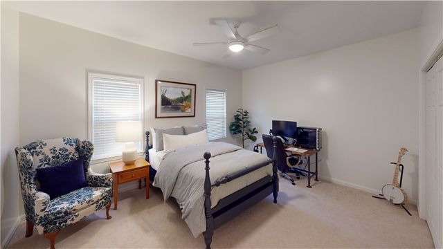 15046 Beacon Ridge Drive, Seneca, SC 29678