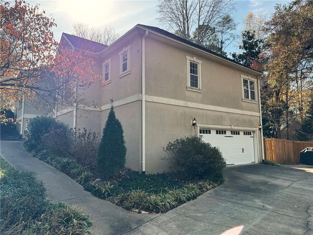 15046 Beacon Ridge Drive, Seneca, SC 29678