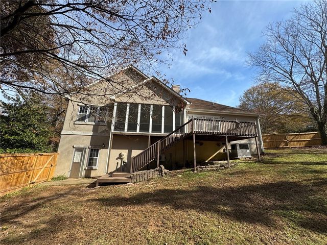 15046 Beacon Ridge Drive, Seneca, SC 29678