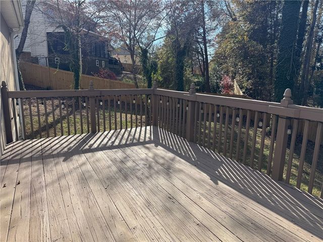 15046 Beacon Ridge Drive, Seneca, SC 29678