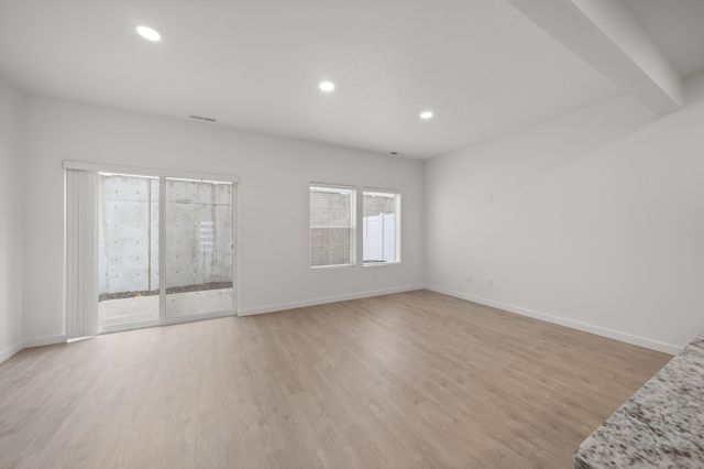 701 S Felts Rd, Spokane, WA 99206