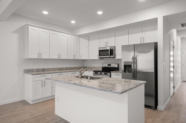 701 S Felts Rd, Spokane, WA 99206