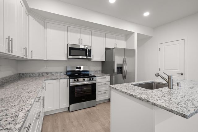 701 S Felts Rd, Spokane, WA 99206