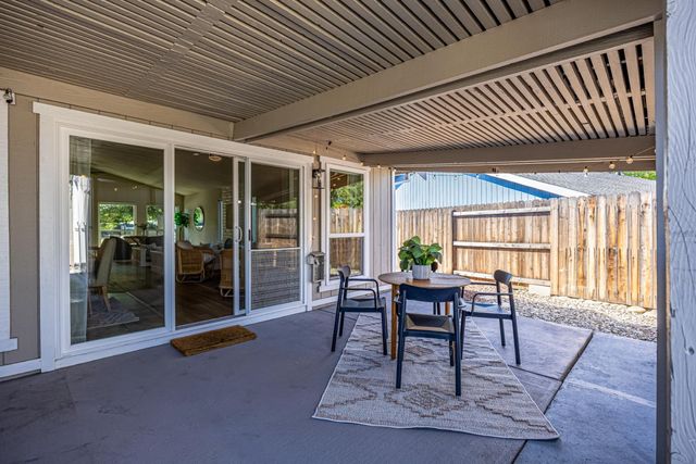 7219 Mountainside St, Citrus Heights, CA 95621