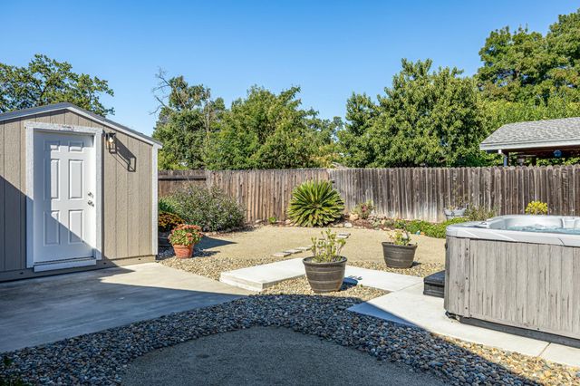 7219 Mountainside St, Citrus Heights, CA 95621