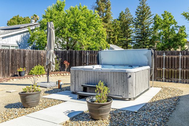 7219 Mountainside St, Citrus Heights, CA 95621
