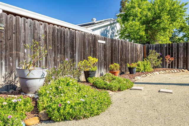 7219 Mountainside St, Citrus Heights, CA 95621