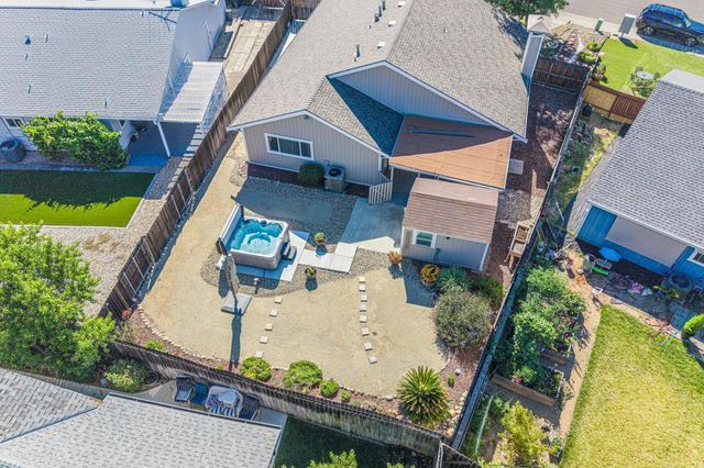 7219 Mountainside St, Citrus Heights, CA 95621