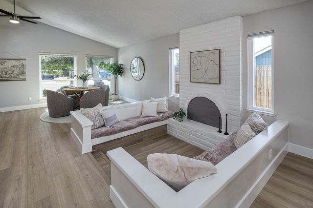 7219 Mountainside St, Citrus Heights, CA 95621