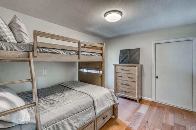 305 Onyx DR, Horseshoe Bay, TX 78657