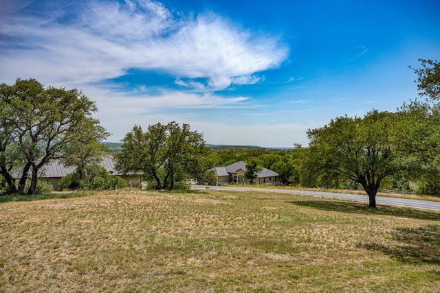 305 Onyx DR, Horseshoe Bay, TX 78657