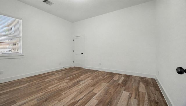 4917 Pleasure Lake Lane, Willis, TX 77318