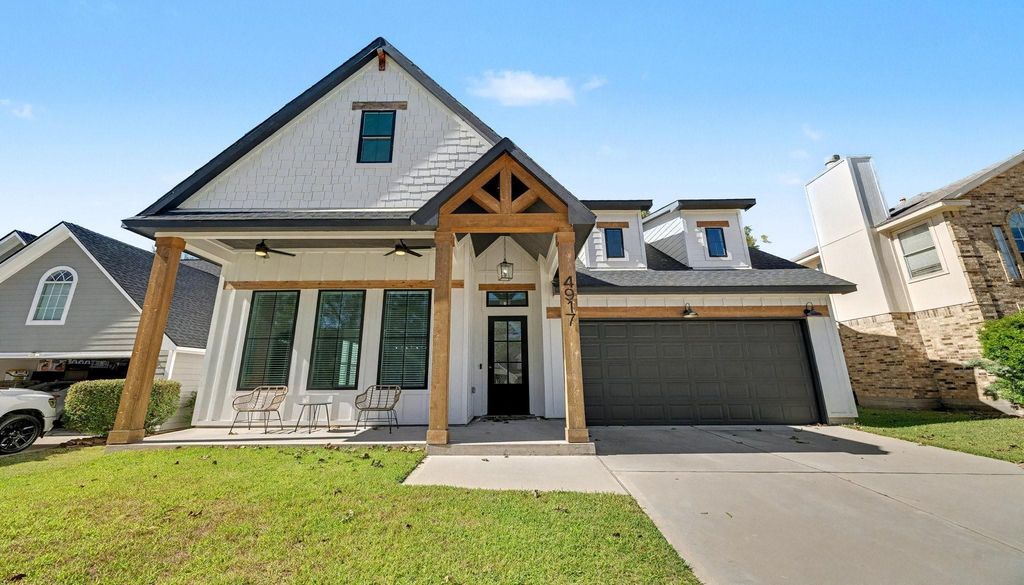 4917 Pleasure Lake Lane, Willis, TX 77318