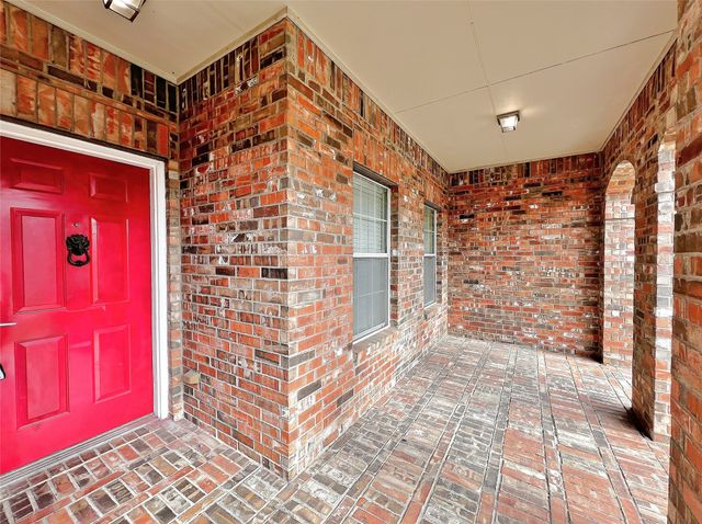 4003 Greenwood Way, Mansfield, TX 76063