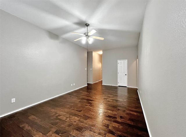 4003 Greenwood Way, Mansfield, TX 76063