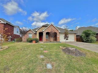 4003 Greenwood Way, Mansfield, TX 76063