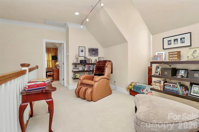 304 S Canterbury Road, Charlotte, NC 28211