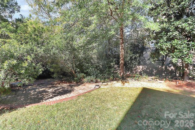 304 S Canterbury Road, Charlotte, NC 28211