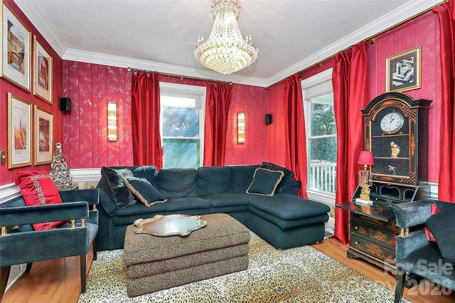 304 S Canterbury Road, Charlotte, NC 28211