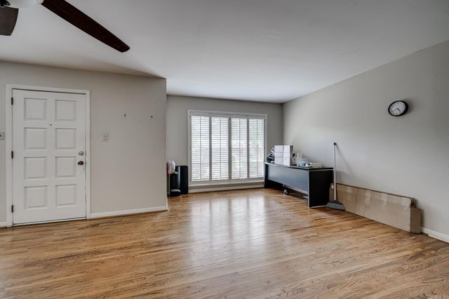 5104 N Cedar Street, North Little Rock, AR 72116