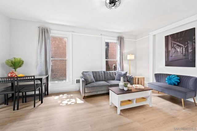 2174 Logan Ave, San Diego, CA 92113