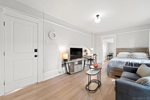 2174 Logan Ave, San Diego, CA 92113