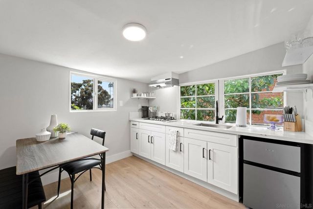 2174 Logan Ave, San Diego, CA 92113