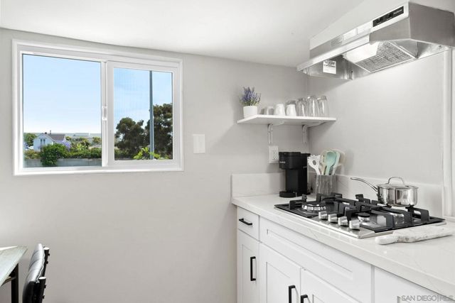 2174 Logan Ave, San Diego, CA 92113