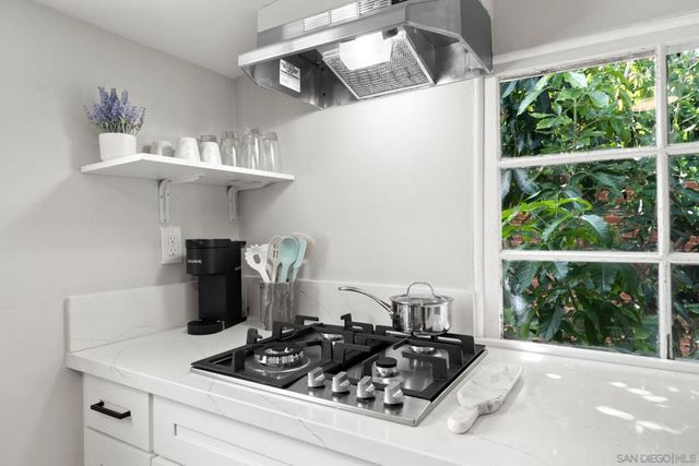 2174 Logan Ave, San Diego, CA 92113