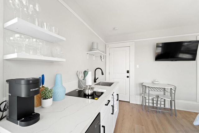 2174 Logan Ave, San Diego, CA 92113