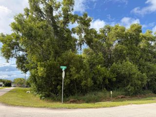 574 SE Nome Drive, Port St. Lucie, Port St Lucie, FL 34984