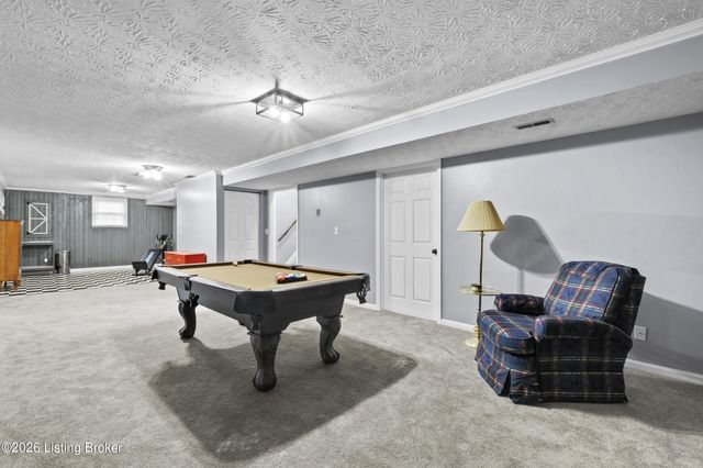 136 Harding Dr, Mt Washington, KY 40047