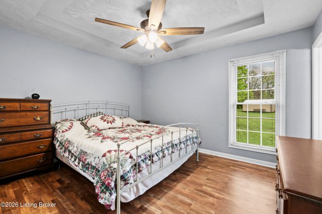 136 Harding Dr, Mt Washington, KY 40047
