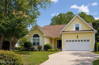 621 Riverwood Drive SE, Bolivia, NC 28422