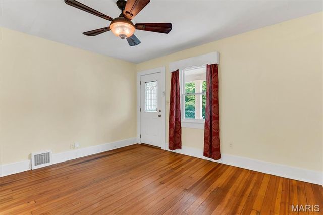 2519 Spencer Avenue, Overland, MO 63114