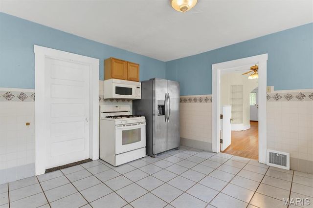 2519 Spencer Avenue, Overland, MO 63114