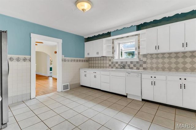 2519 Spencer Avenue, Overland, MO 63114