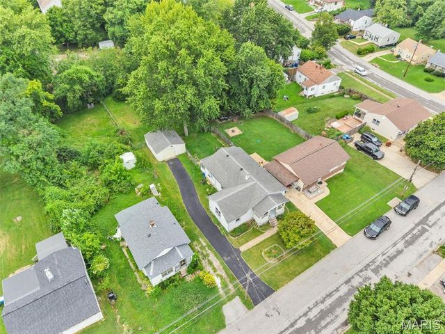 2519 Spencer Avenue, Overland, MO 63114