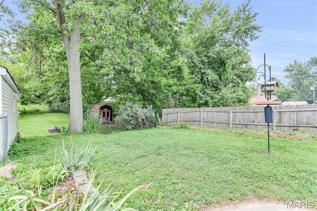 2519 Spencer Avenue, Overland, MO 63114
