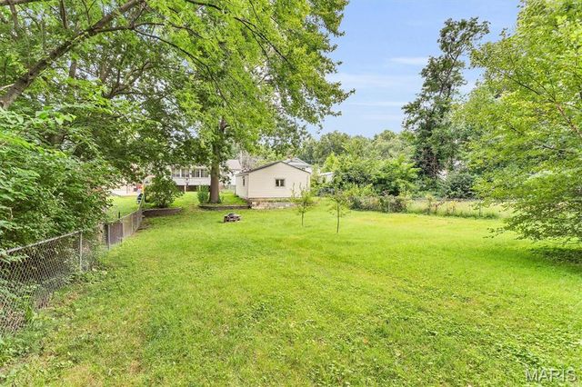 2519 Spencer Avenue, Overland, MO 63114
