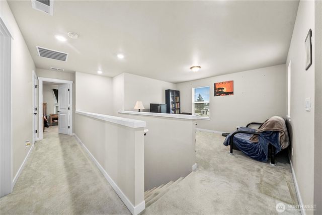 912 Vine Maple Street SE, Lacey, WA 98503