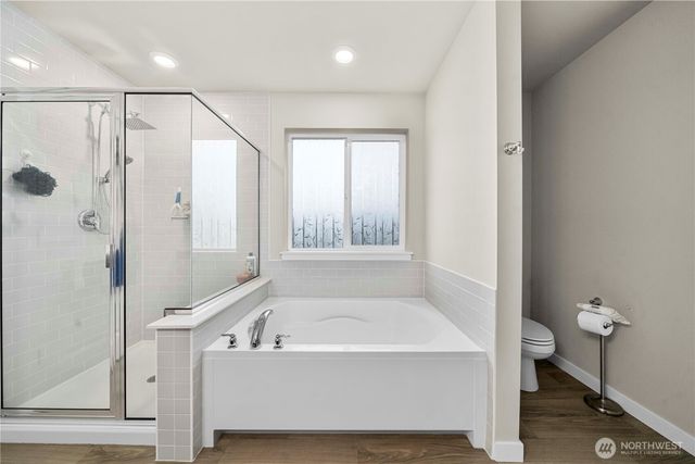 912 Vine Maple Street SE, Lacey, WA 98503