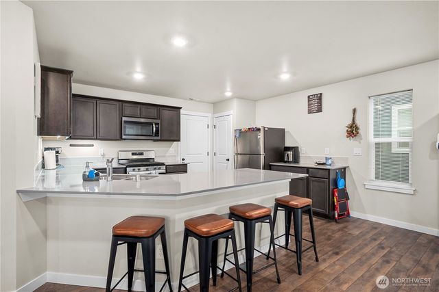 912 Vine Maple Street SE, Lacey, WA 98503