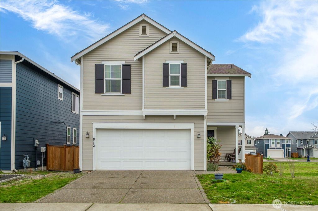 912 Vine Maple Street SE, Lacey, WA 98503