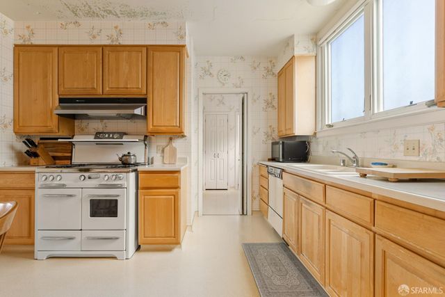 343 Naylor Street, San Francisco, CA 94112